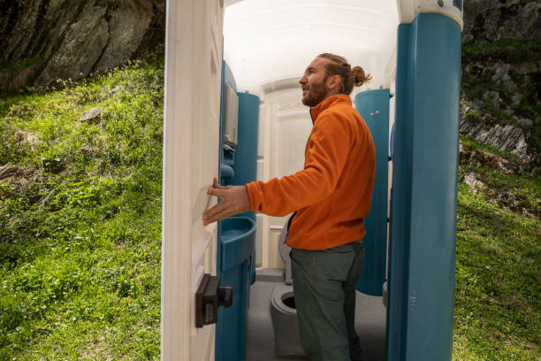 Portable Toilet Options We Offer in Newington Forest, VA